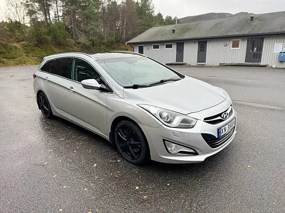 Hyundai I40