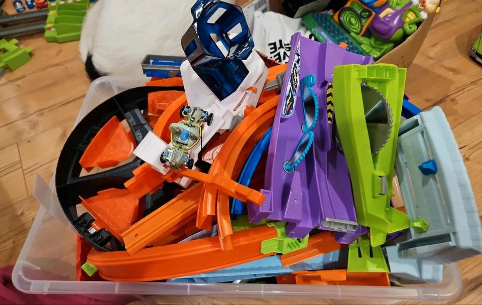 Hot Wheels Various Tracks Cars