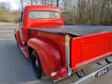 Ford F100 1953 photo 2
