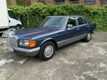 Mercedes-Benz W126