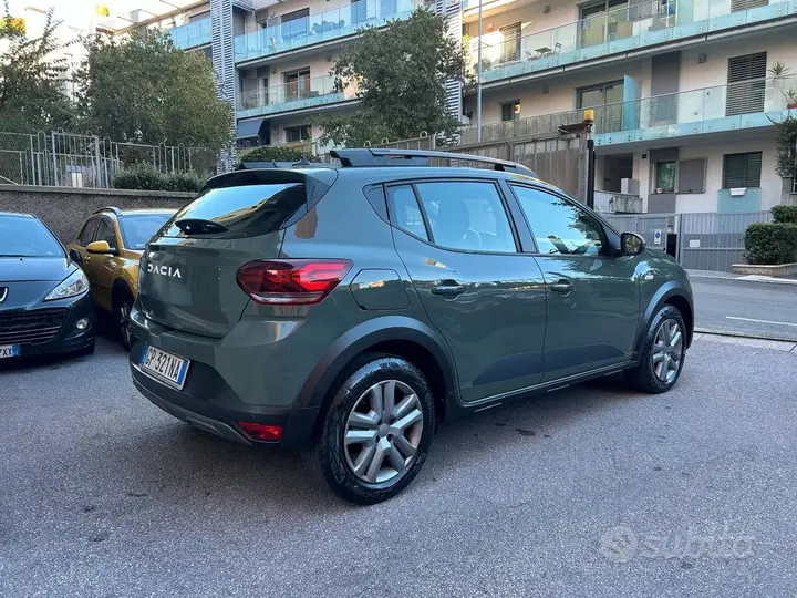 Dacia Sandero Stepway 2023 photo 2