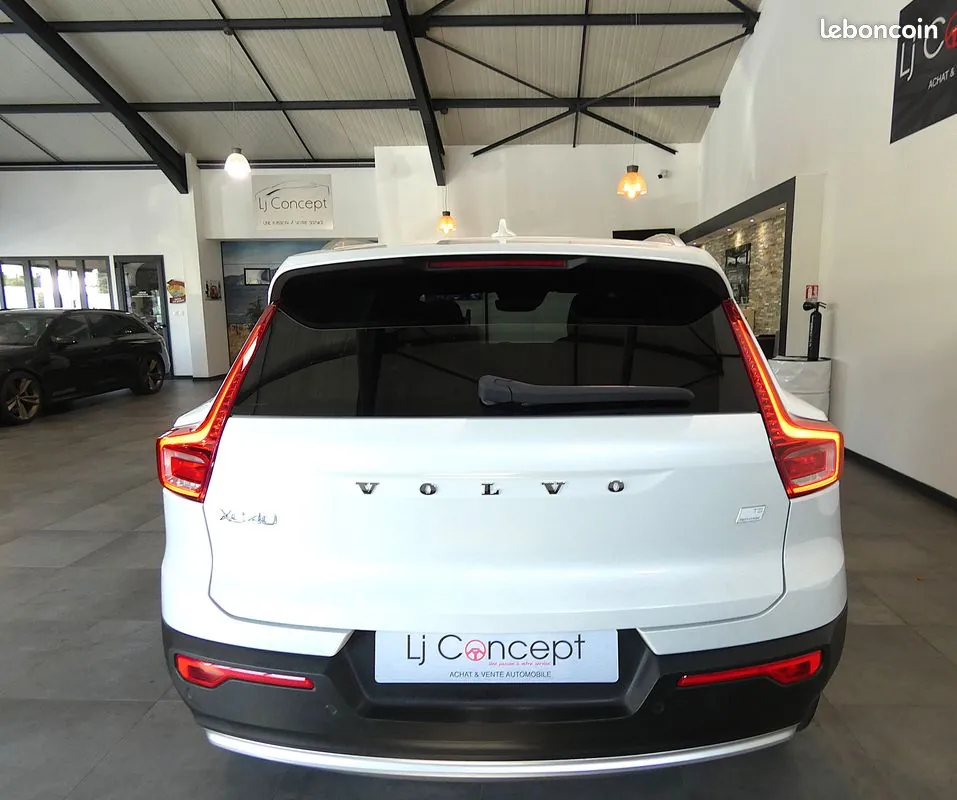 Volvo Xc40 2022 photo 4
