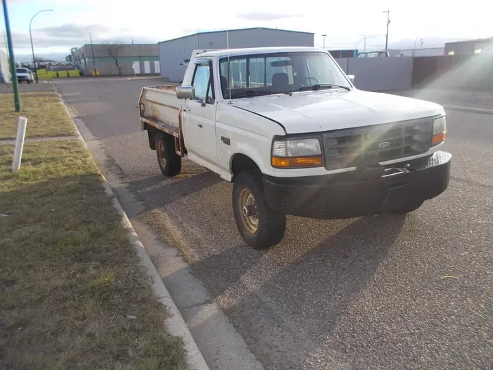 Ford F250 1995 photo 2