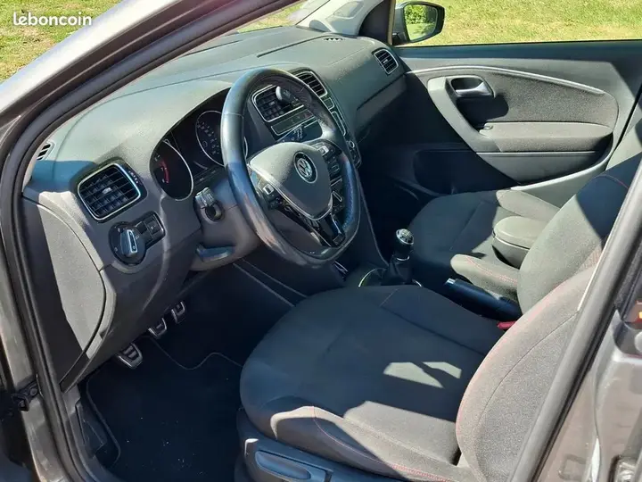 Volkswagen Polo 2017 photo 3