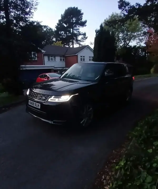 Land Rover Range Rover Sport 2019 photo 2