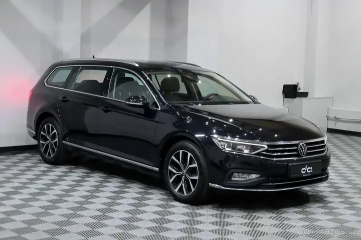 Volkswagen Passat 2021 photo 2