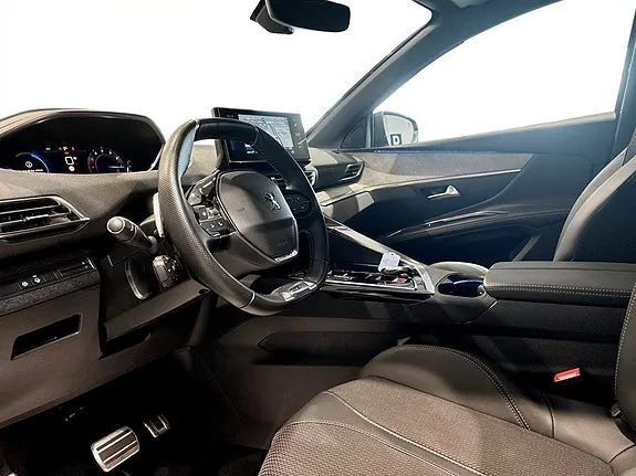 Peugeot 5008 2023 photo 4