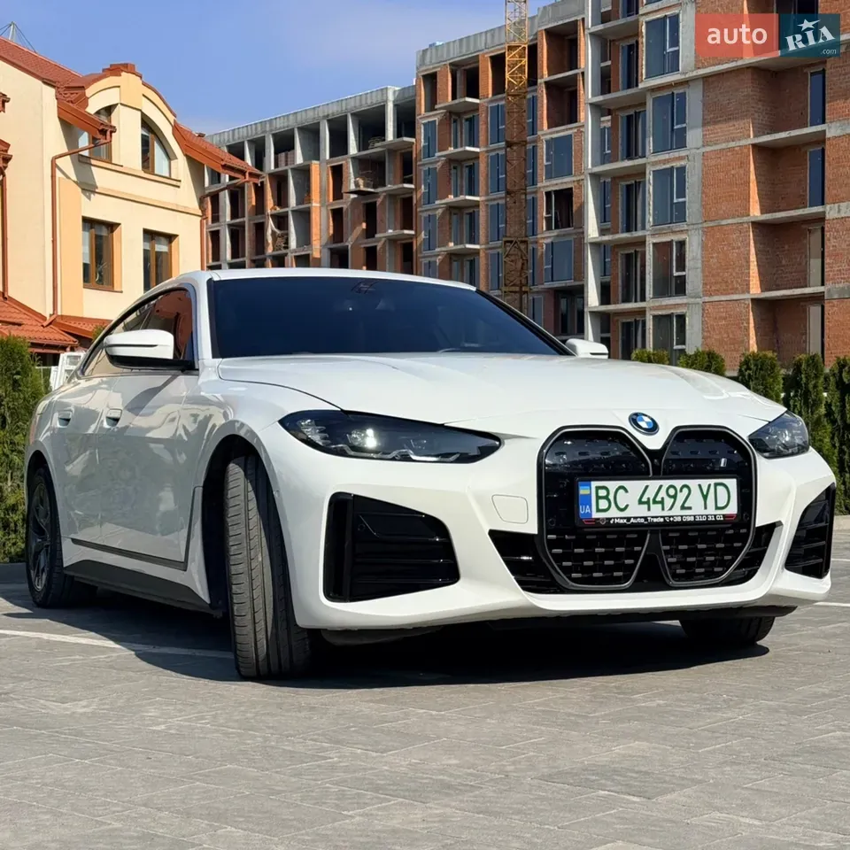 BMW I4 2024 photo 5