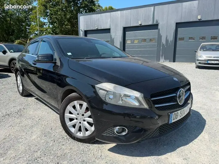 Mercedes-Benz A-Class 2012 photo 3