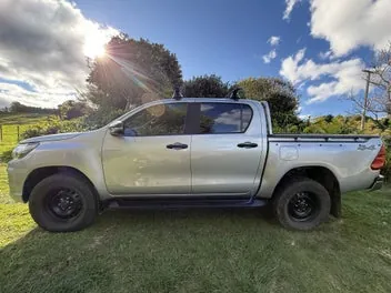 Toyota Hilux 2020 photo 2