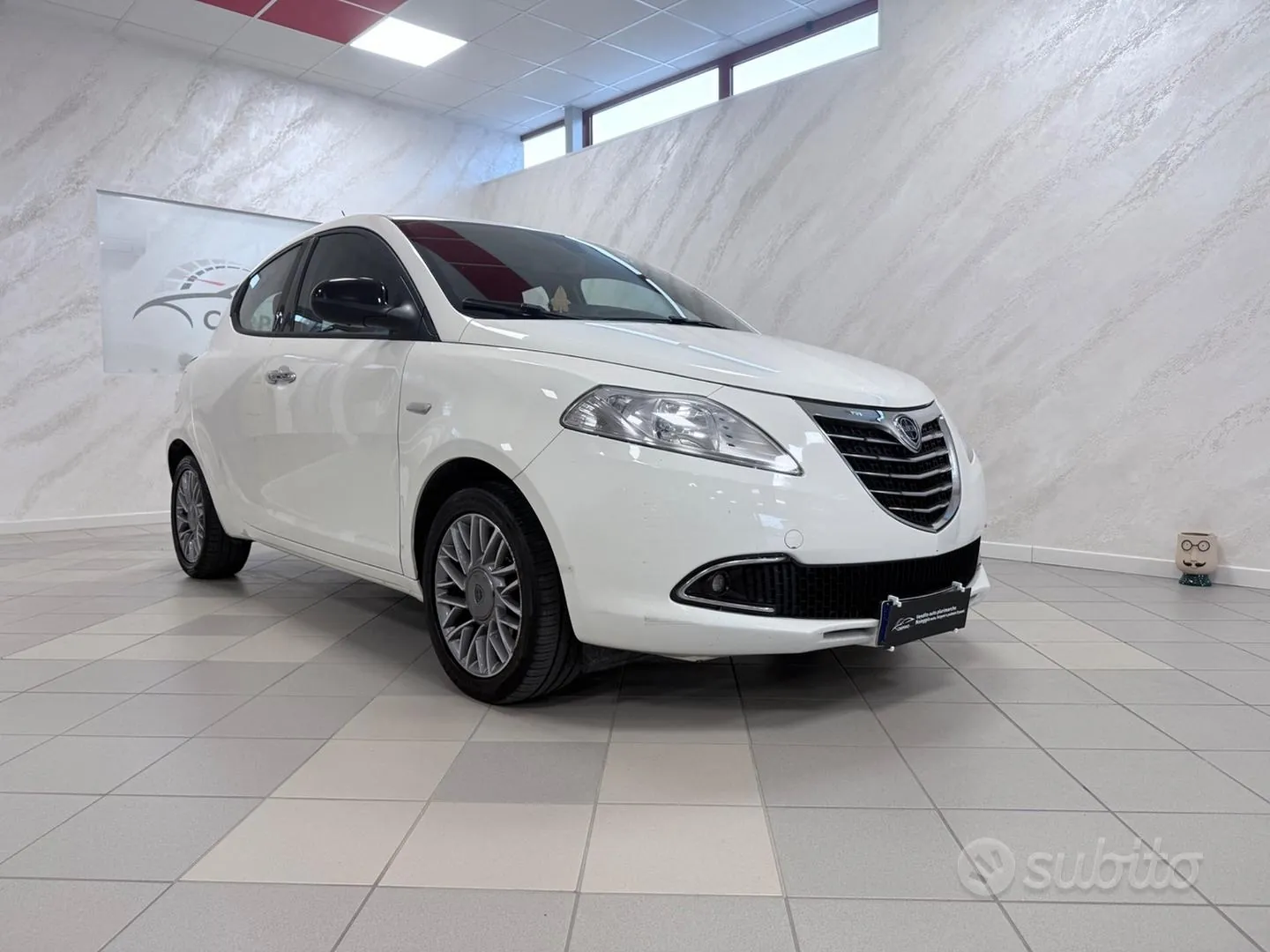 Lancia Ypsilon 2012 photo 4