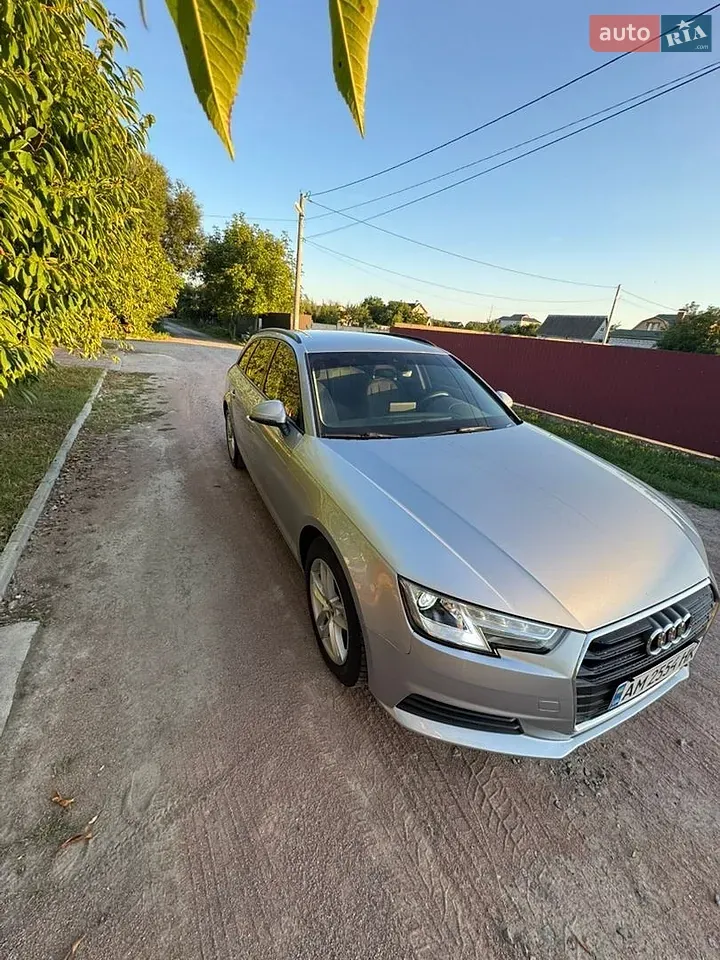 Audi A4 2016 photo 3