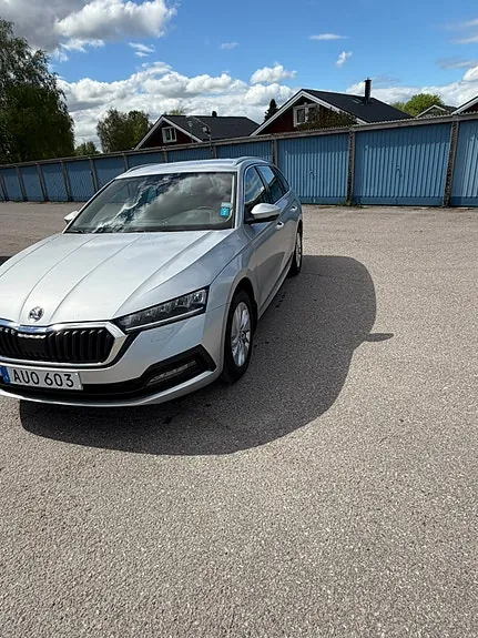 Skoda Octavia 2023 photo 3