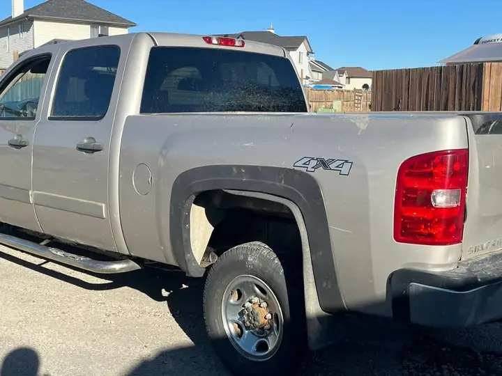 Chevrolet Silverado 2500Hd 2008 photo 4