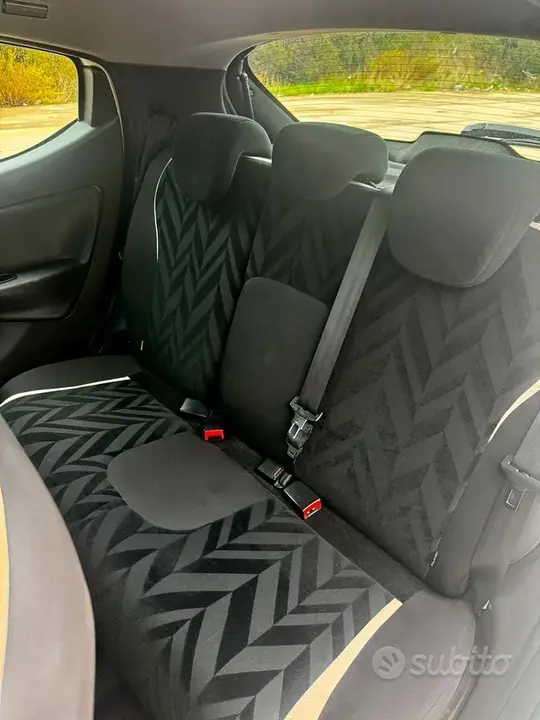 Lancia Ypsilon 2014 photo 5