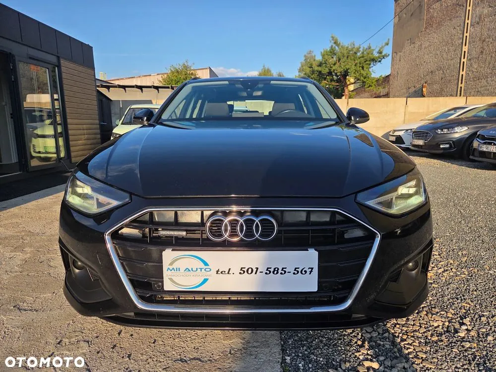 Audi A4 Avant 2022 photo 3