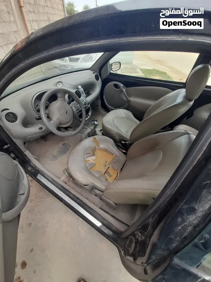 Ford Focus 2000 photo 4