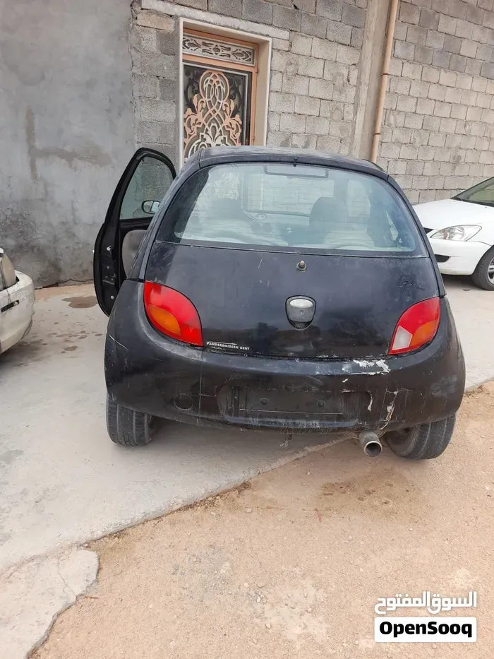 Ford Focus 2000 photo 3