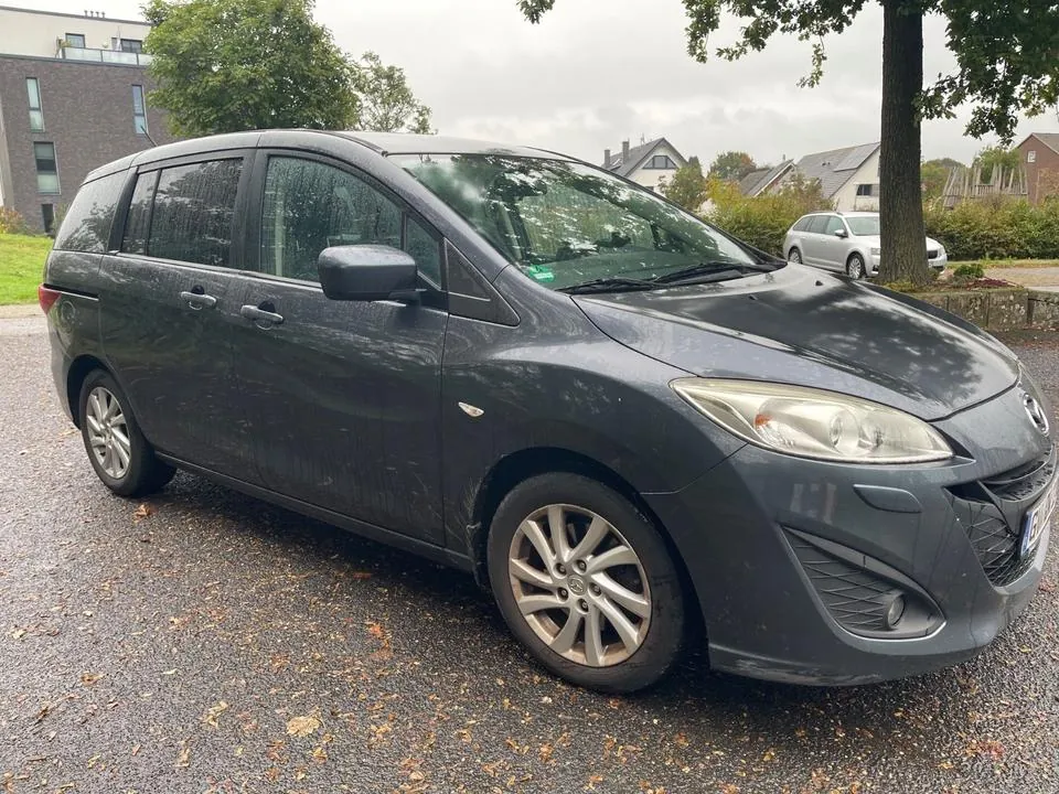 Mazda 5