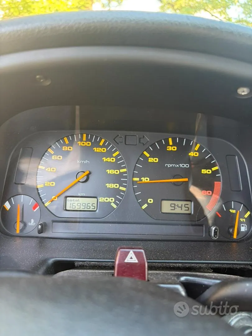 Seat Ibiza 1997 photo 4