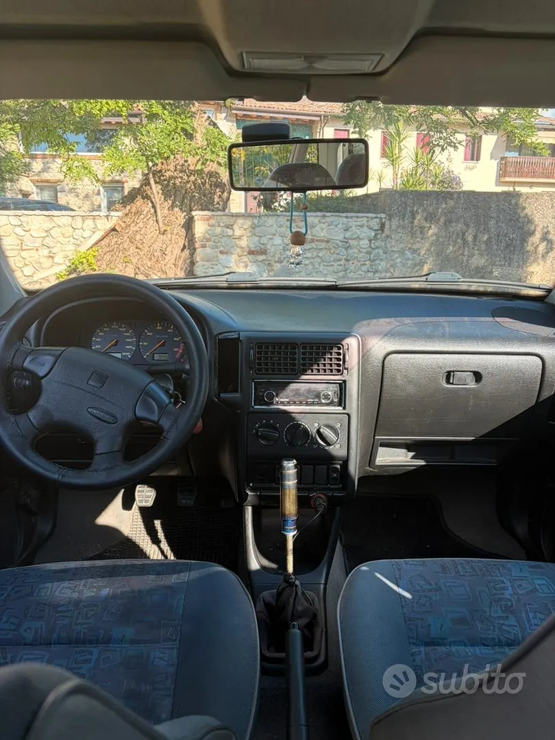 Seat Ibiza 1997 photo 5