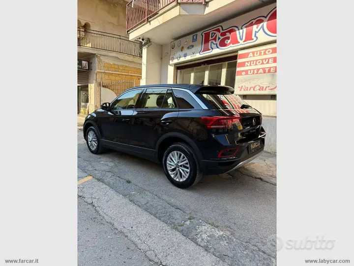 Volkswagen T-Roc 2023 photo 5