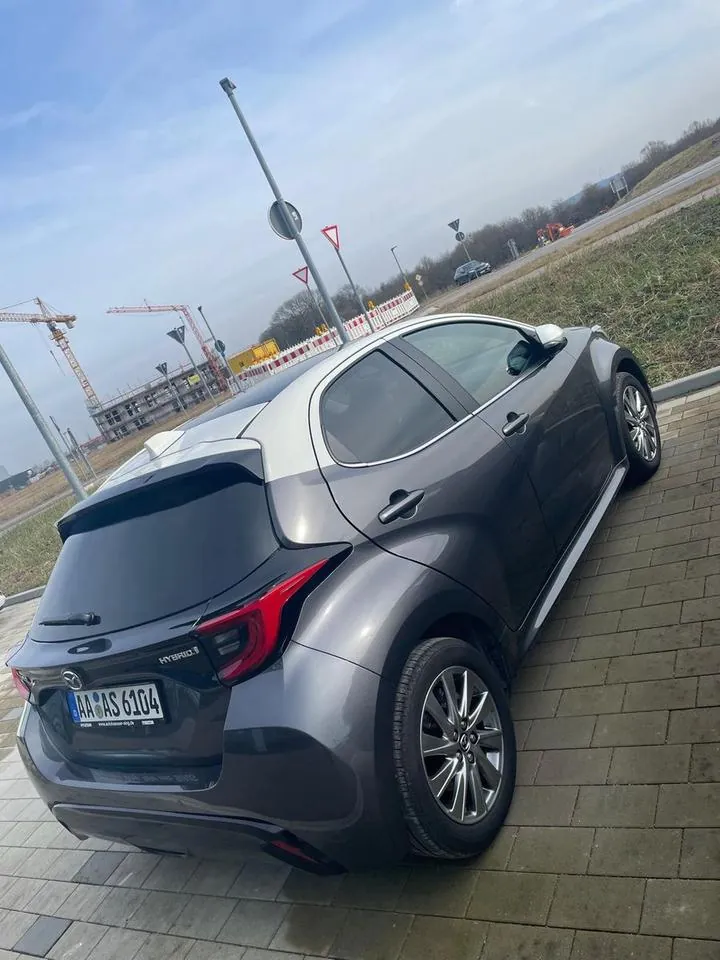 Mazda 2 Hybrid