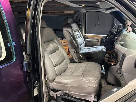 Chevrolet Express 1996 photo 5