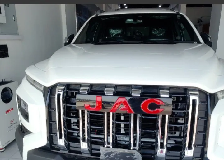 JAC T9