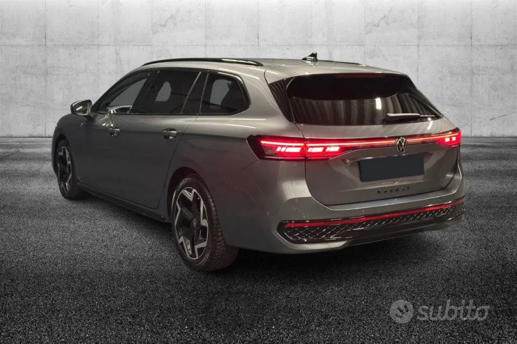 Volkswagen Passat 2024 photo 4