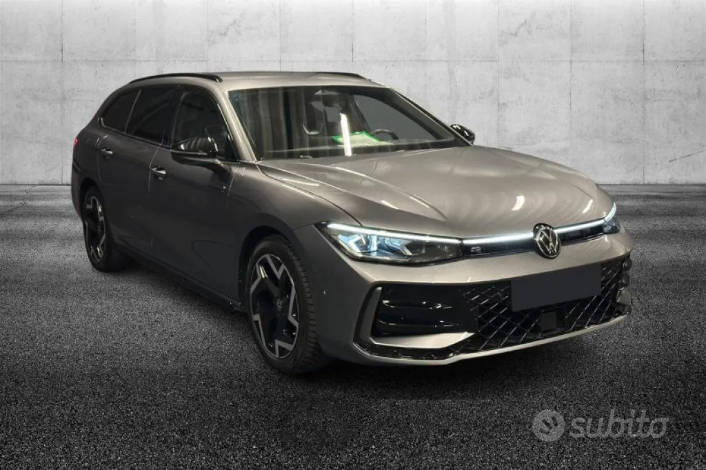 Volkswagen Passat 2024 photo 2