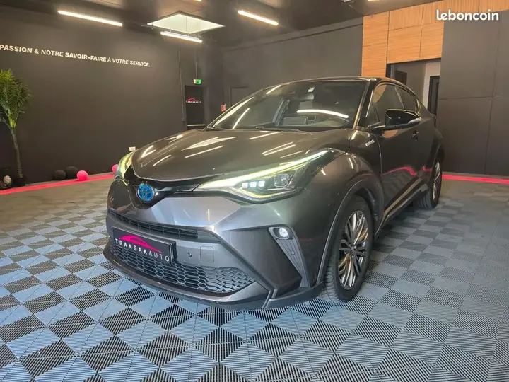 Toyota C-Hr 2021 photo 3