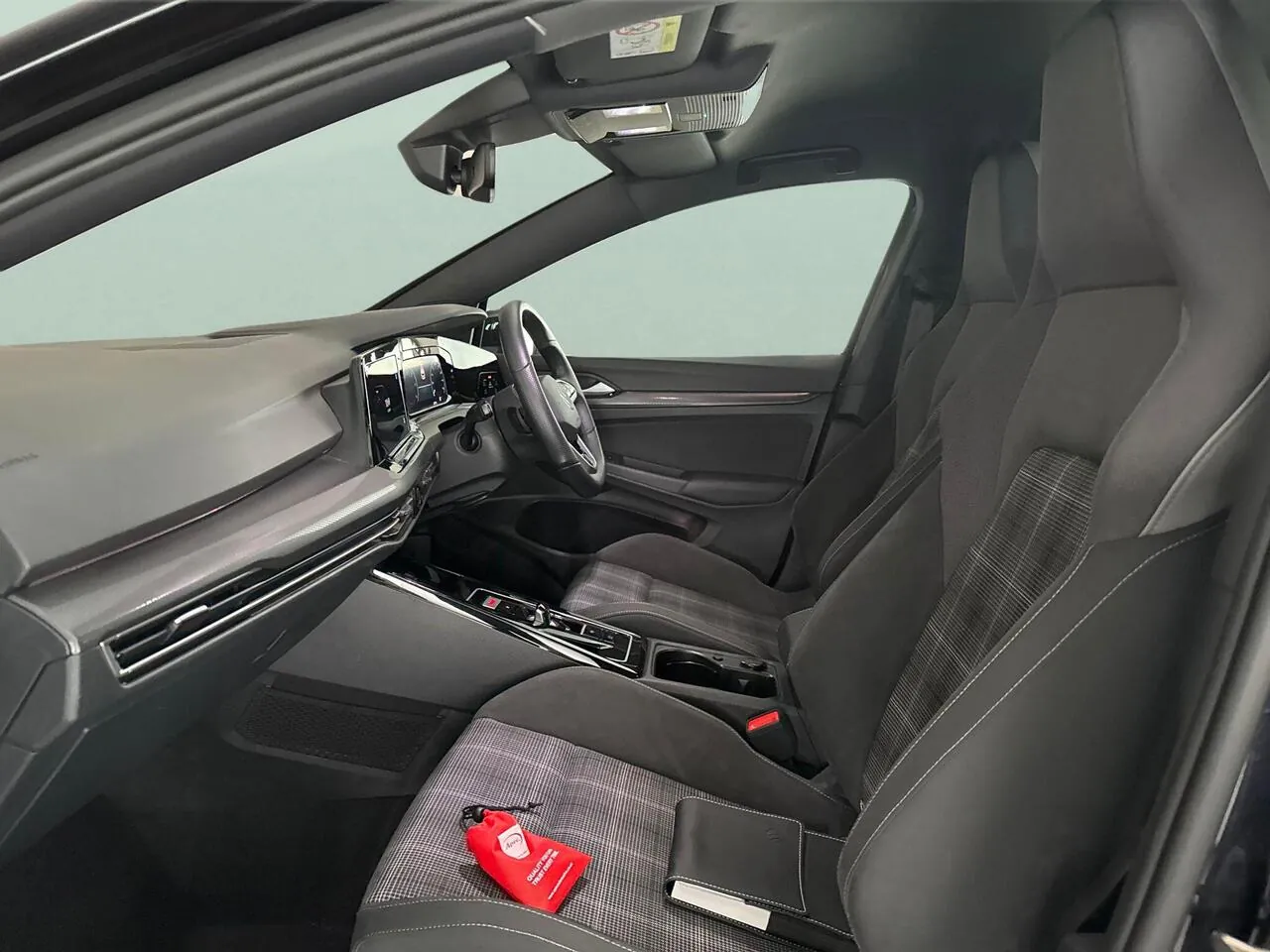 Volkswagen Golf 2023 photo 4