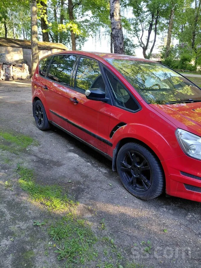 Ford S-Max