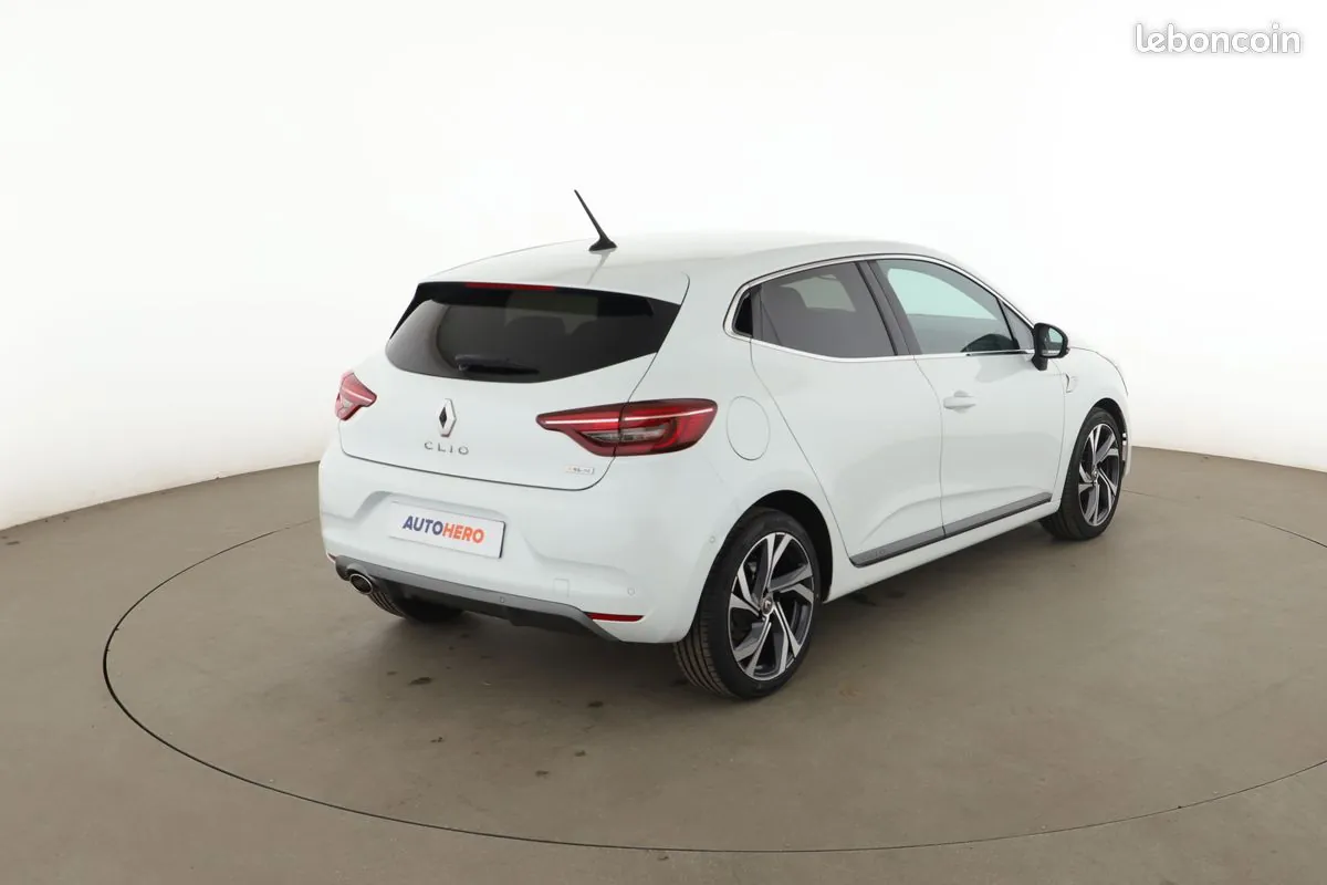 Renault Clio 2021 photo 3