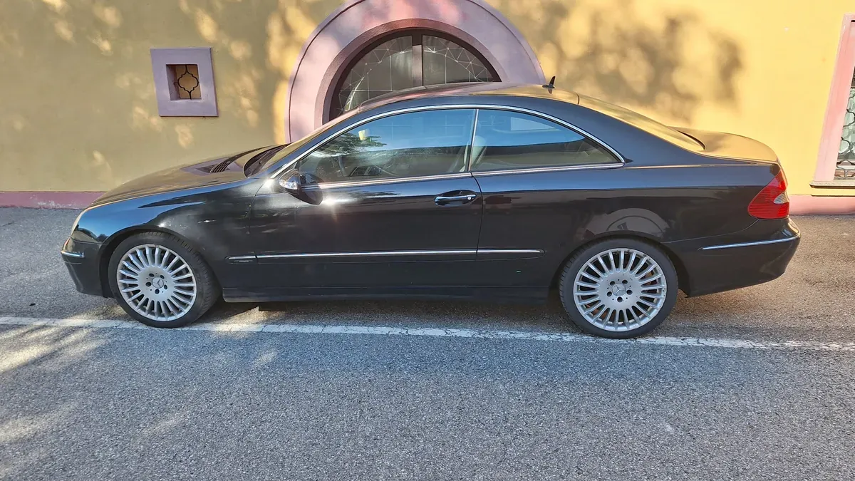 Mercedes-Benz Clk-Class