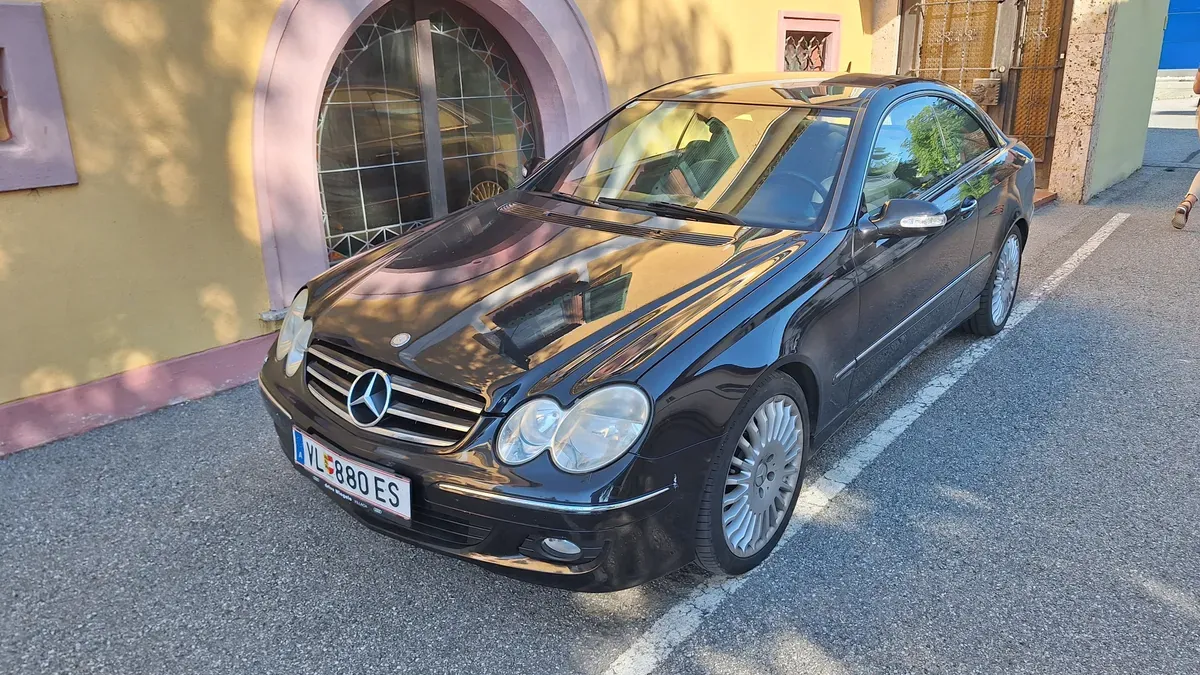 Mercedes-Benz Clk-Class 2007 photo 2