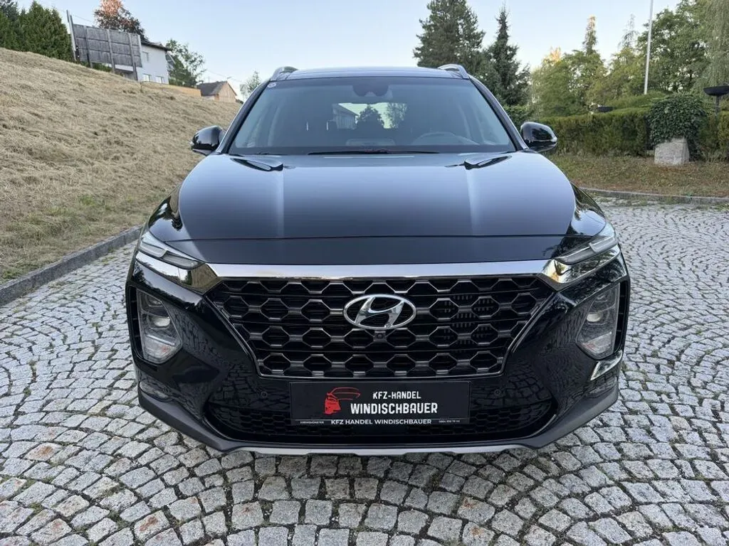 Hyundai Santa Fe 2019 photo 3