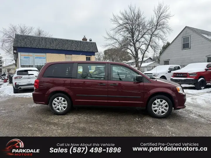 Dodge Grand Caravan 2016 photo 4