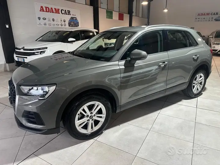 Audi Q3 2022 photo 3