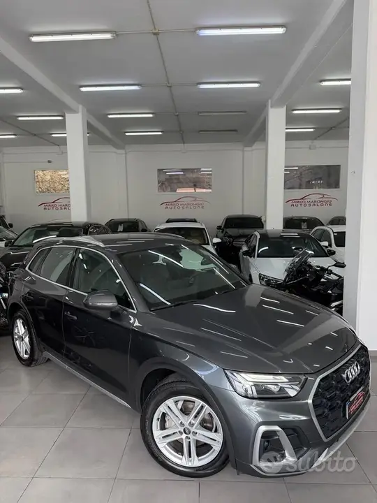Audi Q5 2022 photo 2