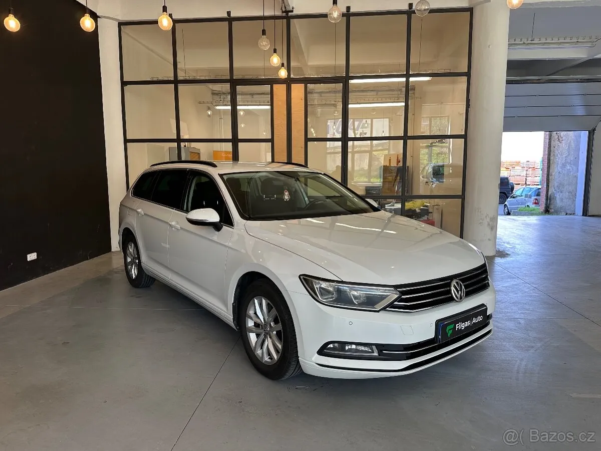 Volkswagen Passat Variant 2015 photo 3