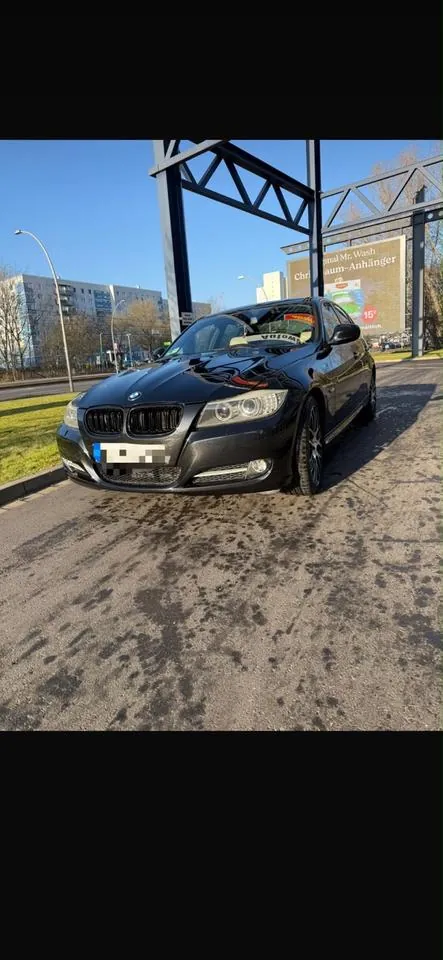 BMW 318I