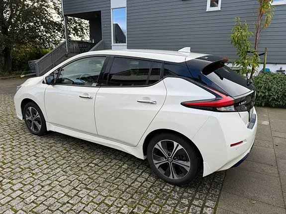 Nissan Leaf 2021 photo 5