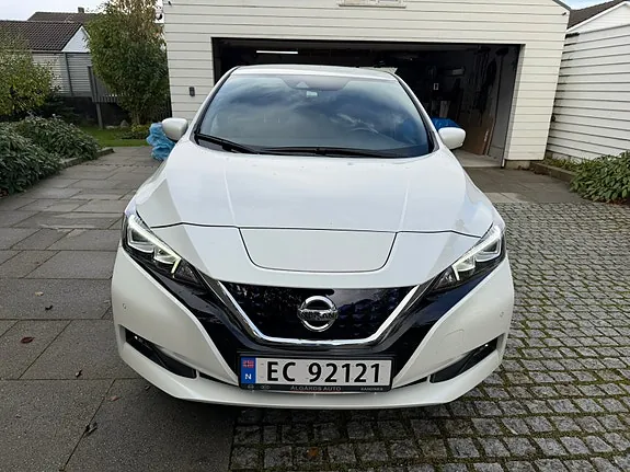 Nissan Leaf 2021 photo 3