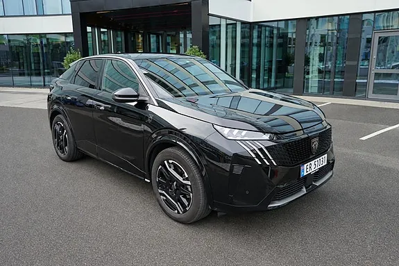 Peugeot E-3008