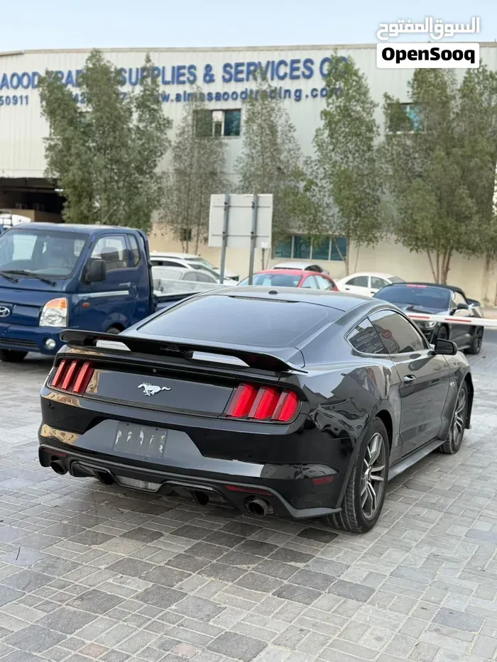 Ford Mustang 2017 photo 2