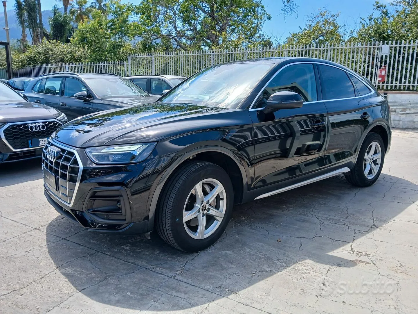Audi Q5 2022 photo 2