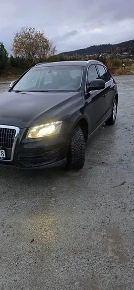 Audi Q5 2010 photo 2