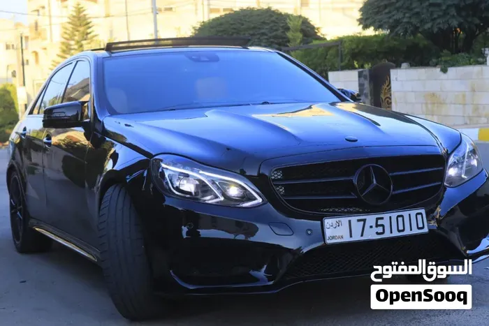 Mercedes-Benz E-Class 2012 photo 2